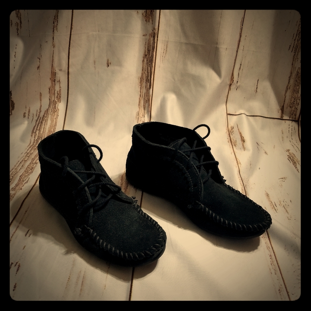 Minnetonka booties